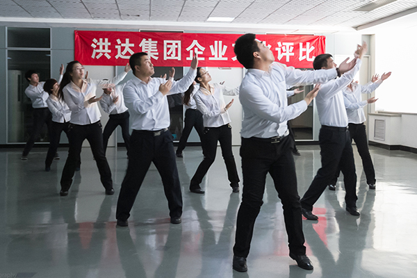 洪達必高工間操之小蘋果.jpg
